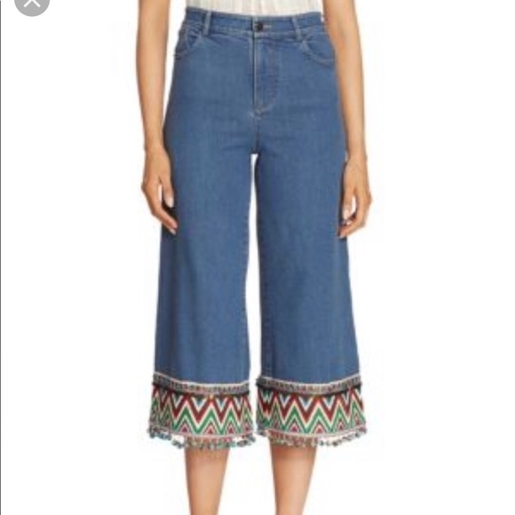 Alice and Olivia embroidered cropped jeans - Picture 4 of 6